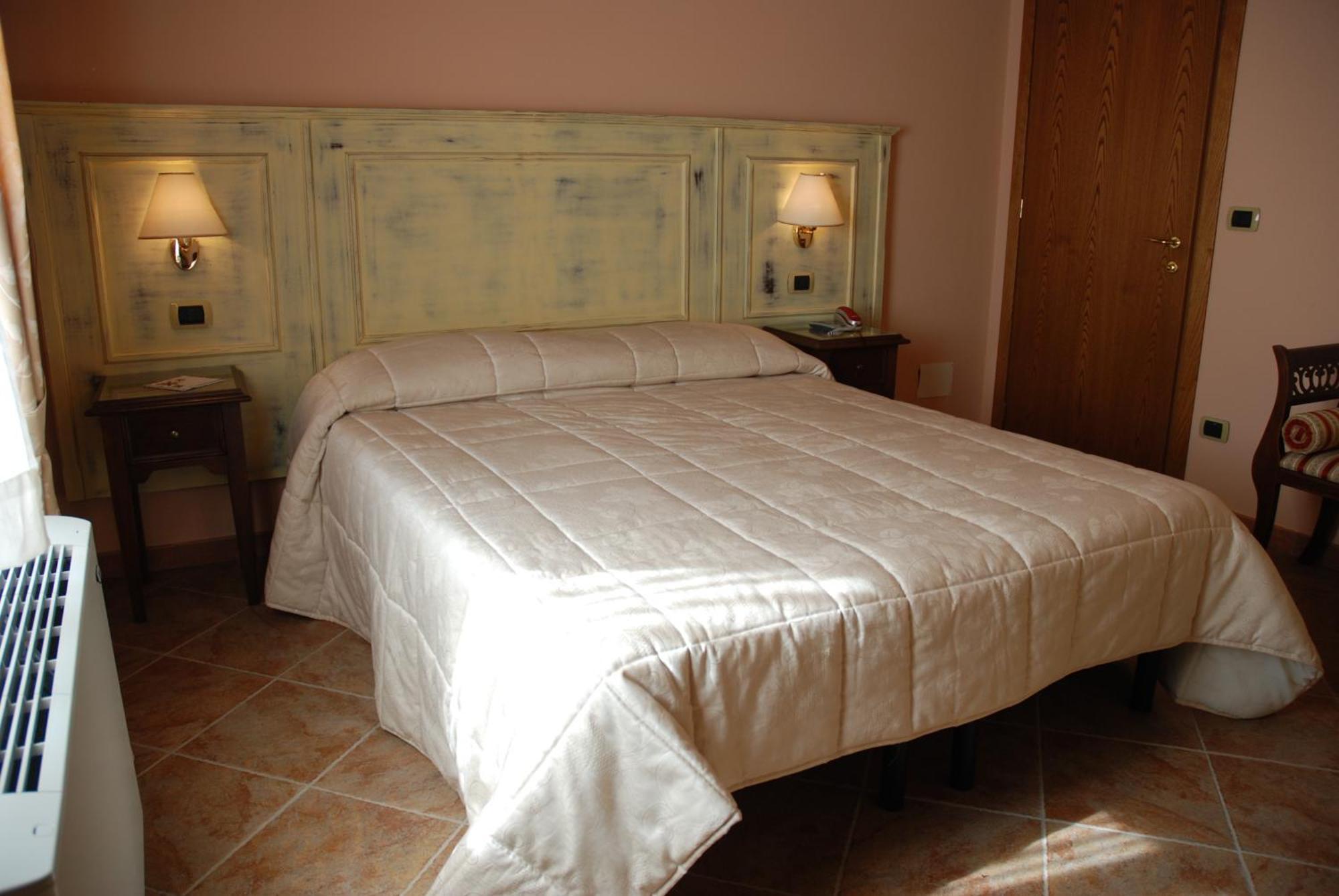 Albergo La Foresteria Бетоле Екстериор снимка