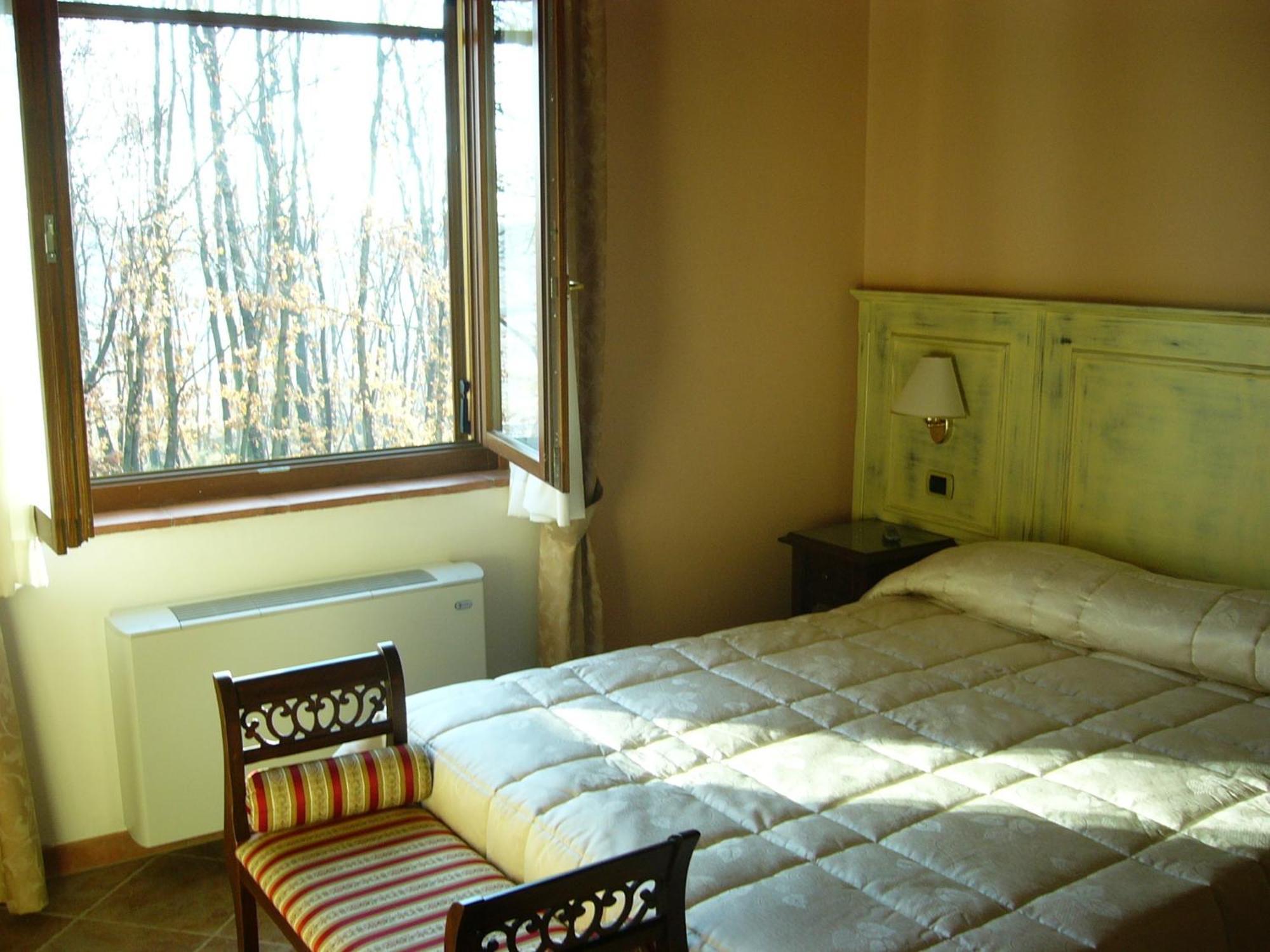 Albergo La Foresteria Бетоле Екстериор снимка