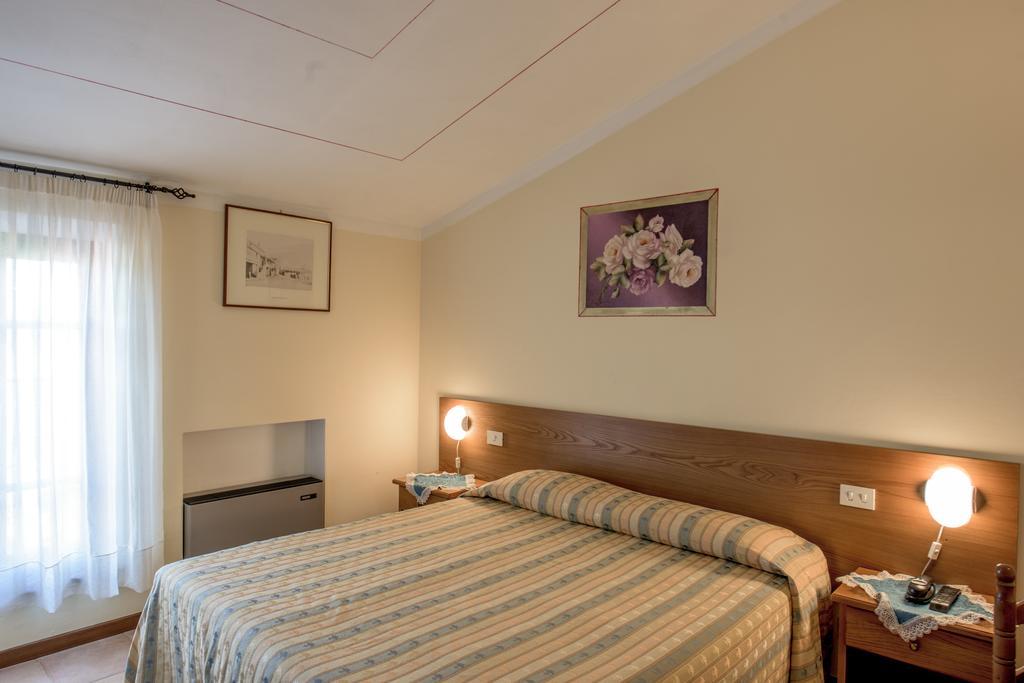 Albergo La Foresteria Бетоле Екстериор снимка