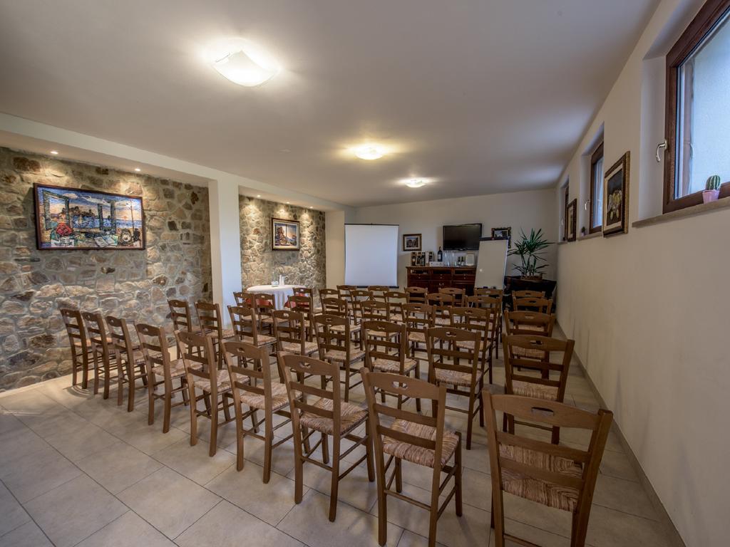 Albergo La Foresteria Бетоле Екстериор снимка
